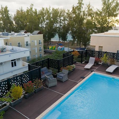 Shanti Haveli Beachfront Apartments Flic-en-Flacq Buitenkant foto