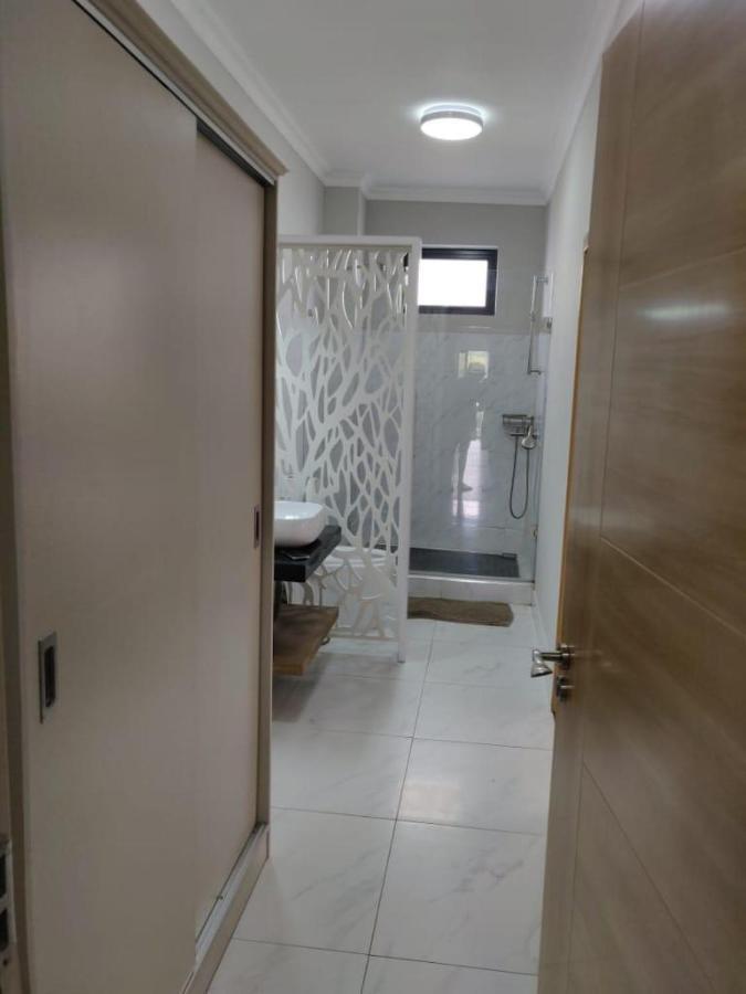 Shanti Haveli Beachfront Apartments Flic-en-Flacq Buitenkant foto