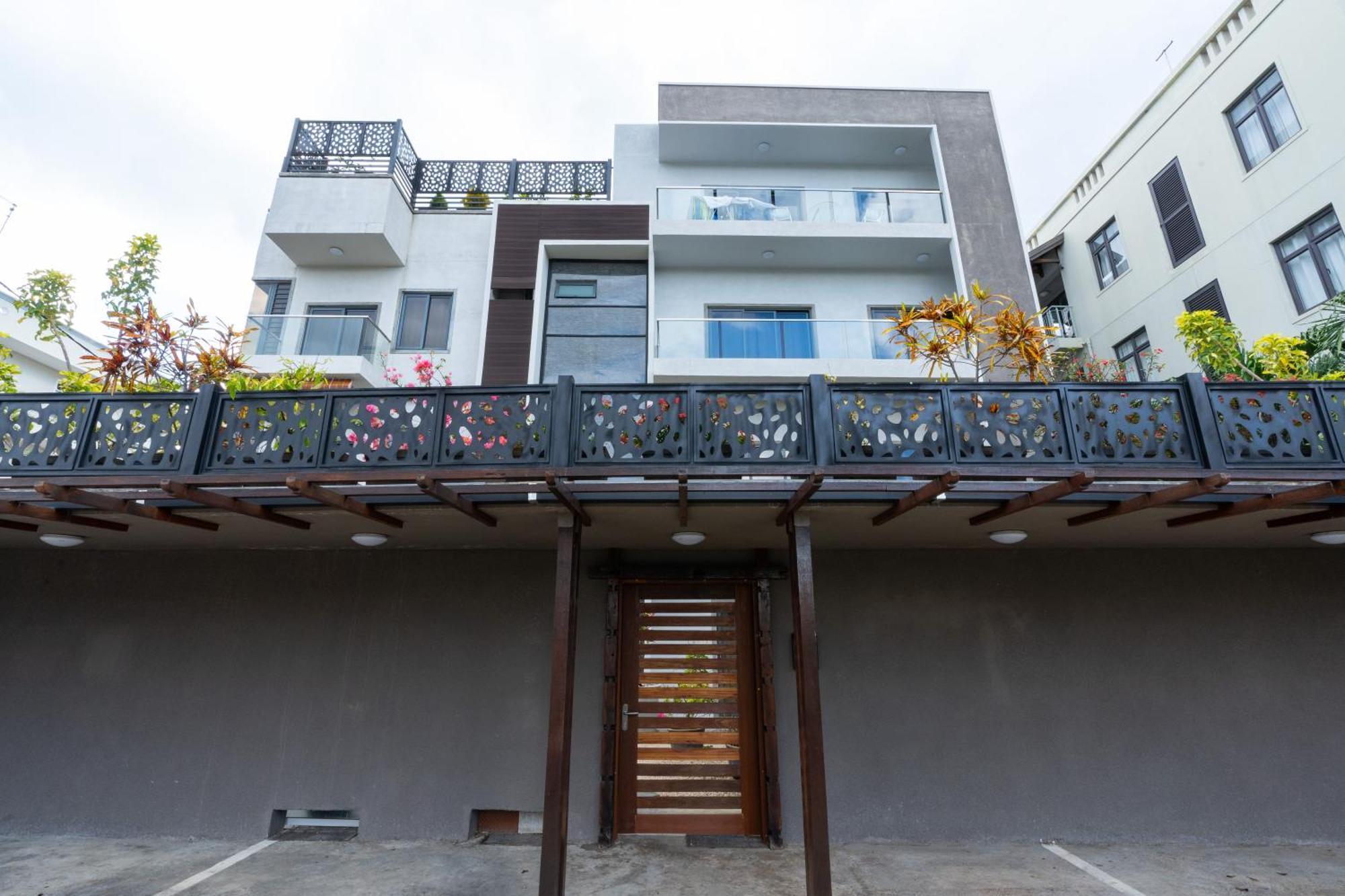 Shanti Haveli Beachfront Apartments Flic-en-Flacq Buitenkant foto